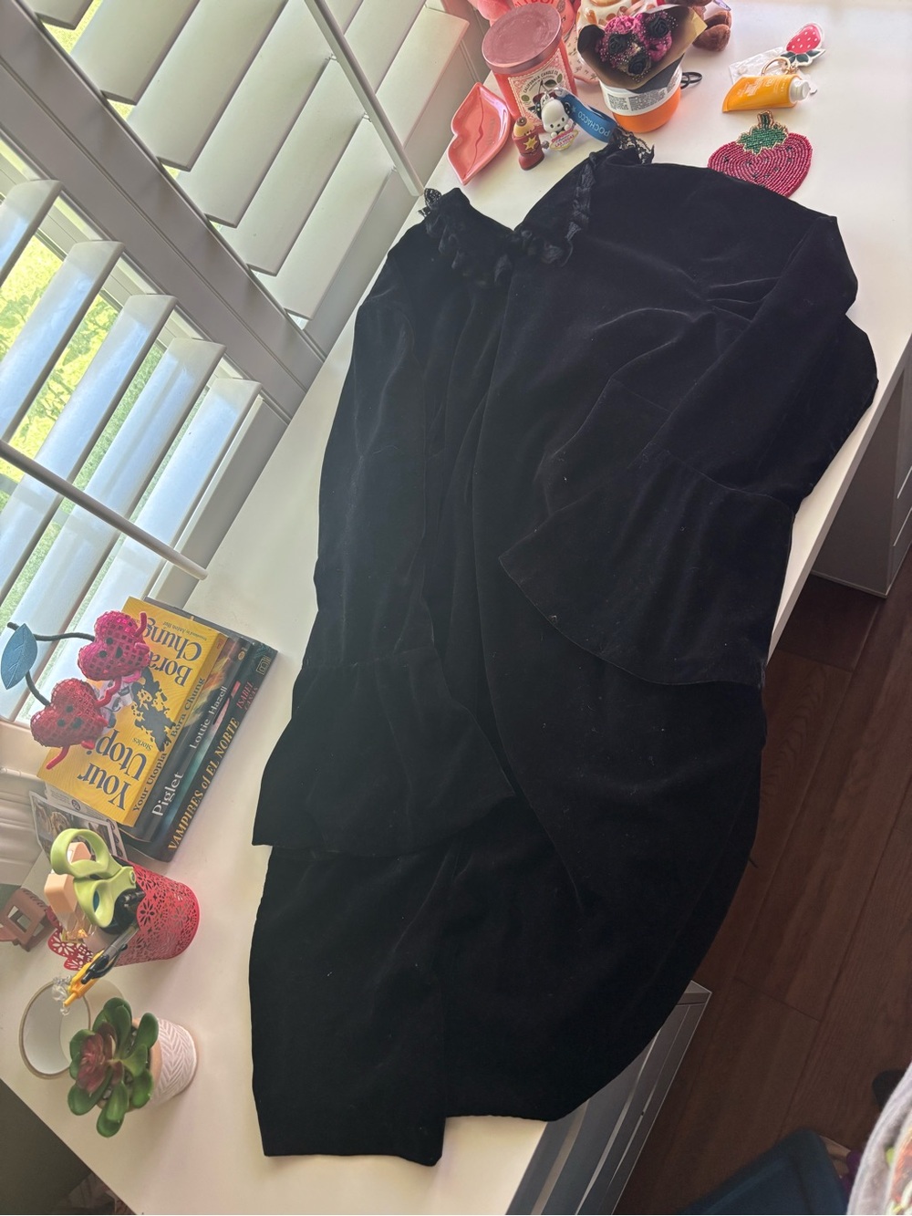 Black Velvet Collared Dress Sz 16